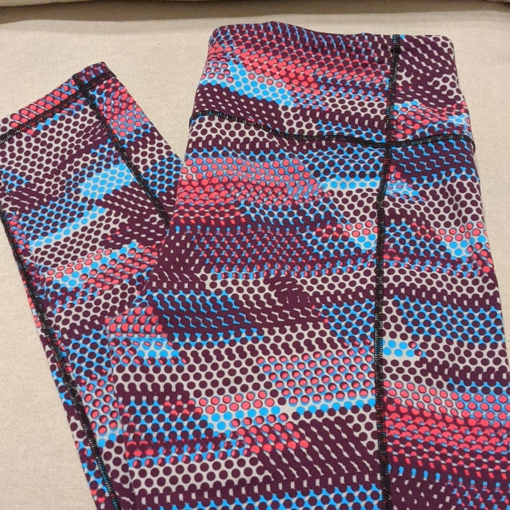 NWOT Victoria's secret knockout leggings